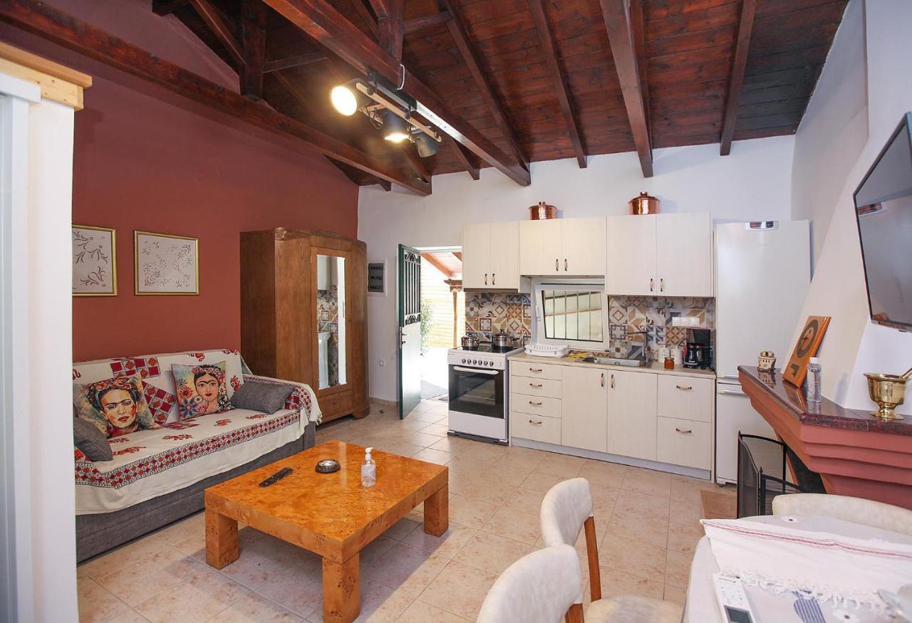 Traditional Guesthouse Asimakis Anifion Bagian luar foto