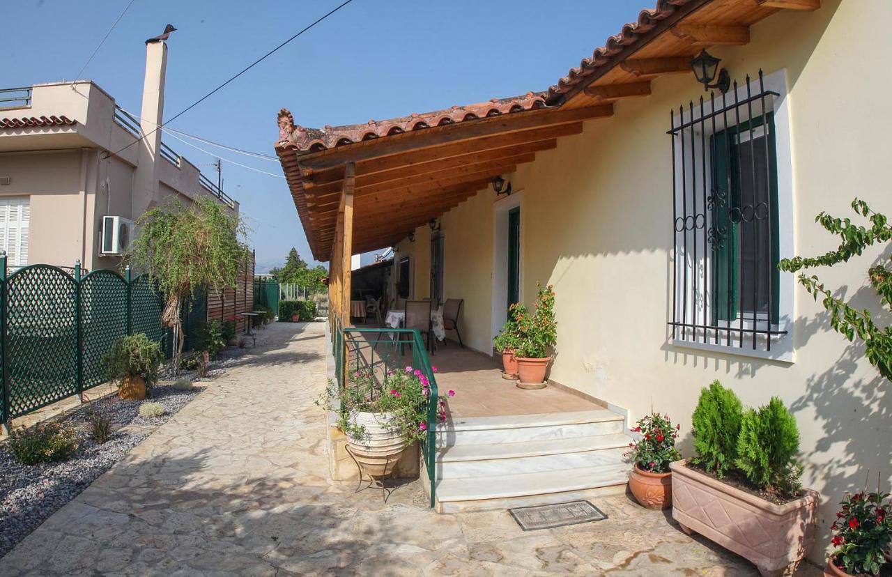 Traditional Guesthouse Asimakis Anifion Bagian luar foto
